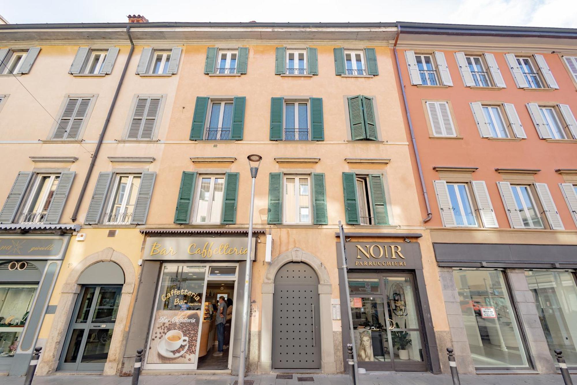 Appartamento Bergamo 24 Bergame Extérieur photo